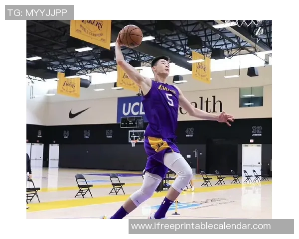 郭昊文：从篮球新星到国家队希望之光的成长历程与未来展望